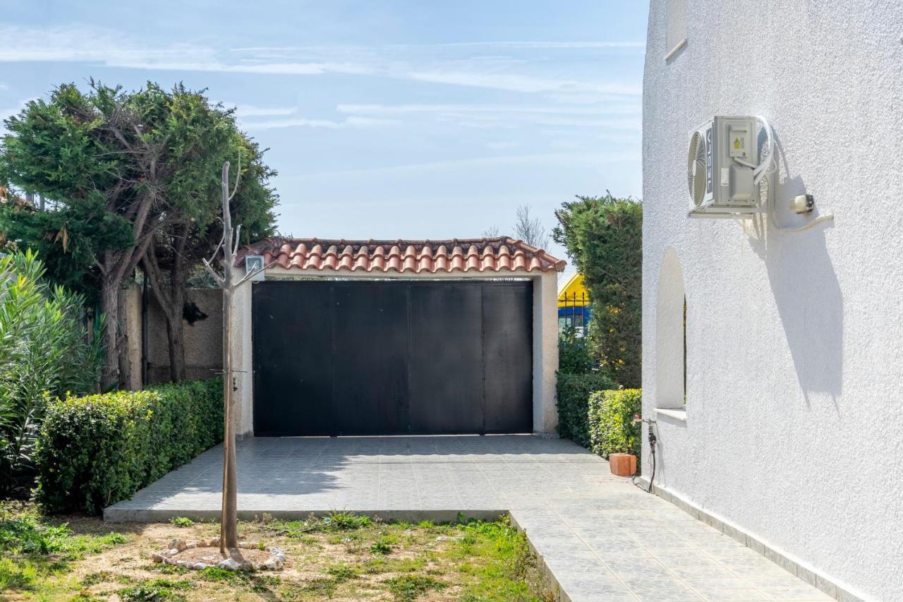 Villa New Olivka House Anavyssos Exterior foto